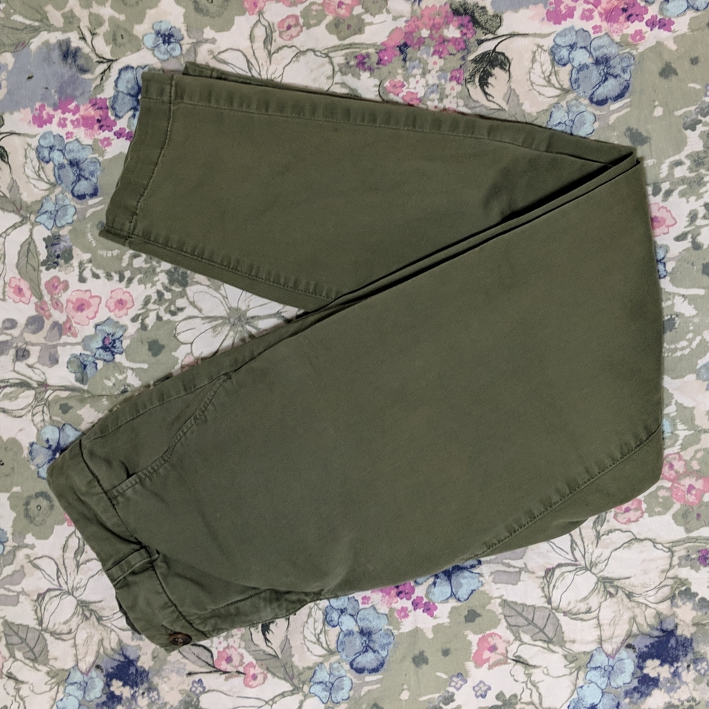 H&M L.O.G.G. green pants business casual